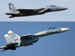 Су-27 против F-15 - захватывающее видео