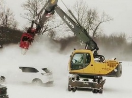 В США придумали быстрый способ очистки автомобилей от снега