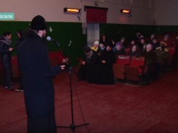 Жители села на Донбассе отказались переходить в ПЦУ вслед за священиком
