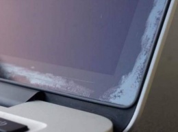 Как заменить MacBook Pro со слезающим антибликовым покрытием на новый