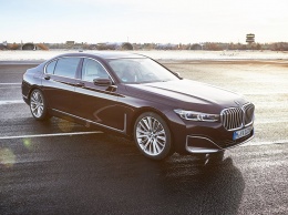 Компания BMW рассказала о гибриде 7-Series отдельно