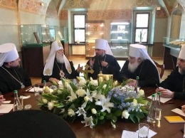 Синод Православной церкви Украины принял первые решения