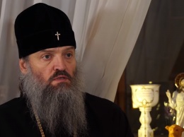 Запорожский митрополит Лука пожаловался на чиновников, которые допускают нарушения при переходе общин в ПЦУ