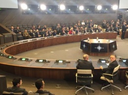 Страны НАТО подписали протокол о вступлении Македонии в НАТО