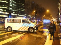 В Амстердаме полиция застрелила человека возле здания Центрального банка