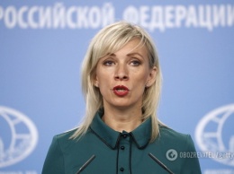 ''Осатанел'': Захарова оскорбила Порошенко из-за разрыва с Россией