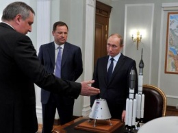 «Напрасные потуги Роскосмоса»: После «пинка» Путина Рогозин пообещал полет на Луну в 2031 году