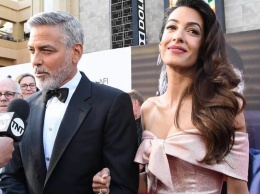 Джордж и Амаль Клуни поужинали в Голливуде
