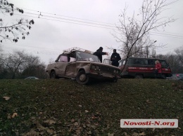 В Николаеве «Жигули» развернуло через сплошную полосу и он протаранил «Ауди»