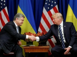 ''Заплатил Трампу'': скандал вокруг статьи ВВС о Порошенко получил резкий поворот