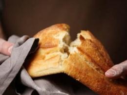 Приметы и суеверия: почему нельзя выбрасывать хлеб