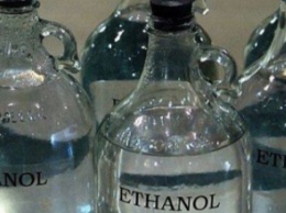 Днепрянка пыталась продать этиловый спирт на сумму более 2 миллионов гривен