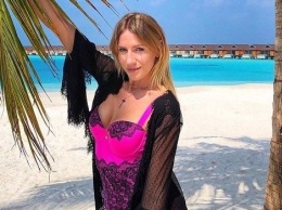 «У тебя очень красивая фигура!» Леся Никитюк назвала стоимость платья, в котором она отдыхала на Мальдивах