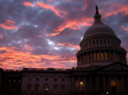 В Конгрессе США достигли договоренности для предотвращения «шатдауна»