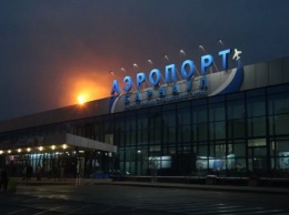 В аэропорту Барнаула с трапа самолета упали шесть человек