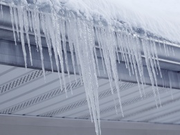 Ливни и снегопад: под домами Полтавы станет ходить опаснее