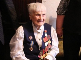 Жительница Запорожья отметила 100-летний юбилей