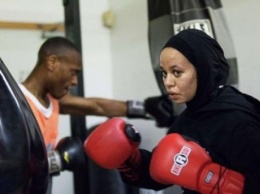 Международная ассоциация любительского бокса позволила женщинам биться в хиджабах