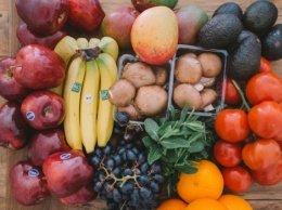 Так вы точно не похудеете: диетологи рассказали об опасных фруктах во время диеты