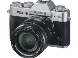 Камера Fujifilm X-T30 использует решения старшей X-T3, но стоит меньше