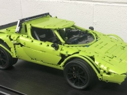 Lancia Stratos из набора Lego Technic Porsche 911 GT3 RS