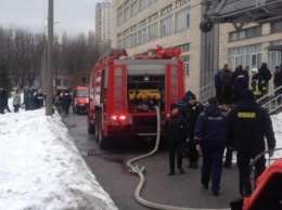 В Киеве горела подсобка в Национальном авиационном университете