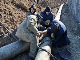 В Бердянске готовятся к укладке первых пластиковых труб коллектора(+фото)