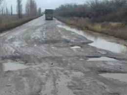 Асфальт растаял: почему дороги в Украине сходят вместе со снегом