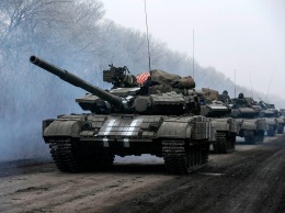 Наблюдатели ОБСЕ "прозрели": десятки российских танков пересекли границу Украины