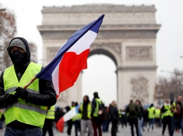 Во Франции проводятся новые акции "желтых жилетов"