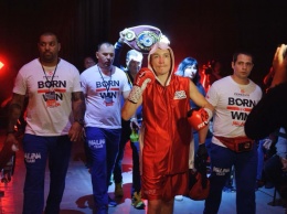Украинский боксер Малиновский поднялся на первое место в рейтинге WBO