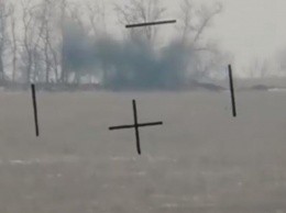 Украинские войска уничтожили еще одну огневую точку боевиков: попадание ракеты из ПТРК. ВИДЕО