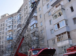 Оставшаяся из-за пожара без тепла и света девятиэтажка в Николаеве: первоочередные шаги решения проблемы определены, теперь ищут финансирование