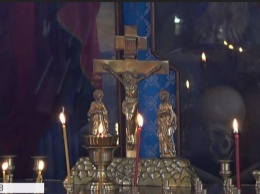 В Кафедральном соборе Николаева почтили память воинов, погибших в боях под Дебальцево