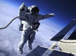 Легендарный космонавт сбежал из России: «страшно»