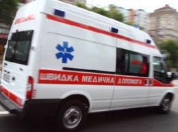 "Он был весь в крови". В Харькове мужчина выпал из маршрутки на полном ходу (фото, видео)