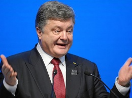 Порошенко раздал награды участникам Майдана, активистам и своему спичрайтеру