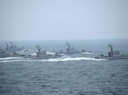 Украинские морпехи вышли в Черное море на десантных катерах «Кентавр»