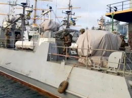Украинские морпехи "обкатали" в Черном море десантно-штурмовые катера "Кентавр"