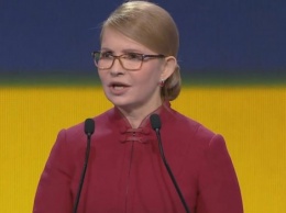 Тимошенко: Заботиться о людях в Украине - не модно