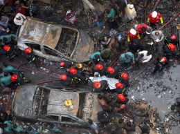 Количество жертв пожара в Бангладеш превысило сотню: названа причина возгорания