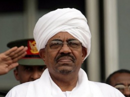 В Судане распустили правительство и на год ввели режим ЧП