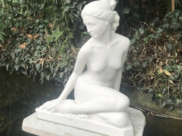 «Пробуждение» Никитского сада началось с установления скульптуры из искусственного мрамора