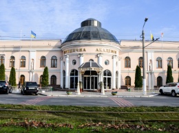 На ремонт фасада админкорпуса Одесской юридической академии потратят потратят 8 миллионов
