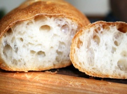 Свежий хлеб может быть очень опасен для здоровья