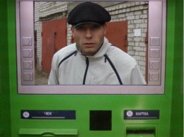 «Грабительские банкоматы»: россияне будут платить налог за снятие наличных