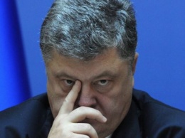 Журналистка: "Пока Порошенко хвалит народ, 23 февраля стало хитом украинского Google"