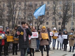 Зоозащитники призывают уничтожить в Украине меховую отрасль