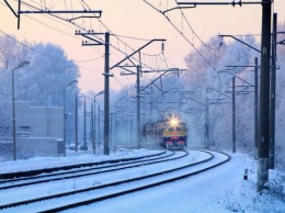 Телефоны, зонты и одежда: В "Укрзализнице" рассказали, что чаще всего забывают пассажиры в поездах