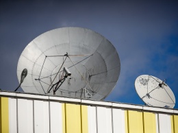 Правительство обязало операторов спутникового интернета получать разрешение на работу у ФСБ